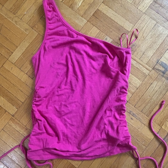 One shoulder pink tank top with sides that can be ruched * accepting offers - Picture 1 of 4
